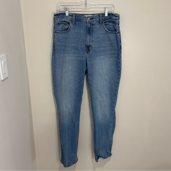 Abercrombie & Fitch The 90s Slim Straight Ultra High Rise Jeans 31 12R - Picture 2 of 7